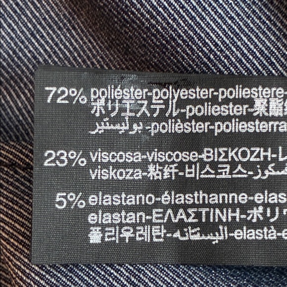 NWT. Zara Blue/Indigo High-Waisted Pleaded Long Shorts. Size S. - Picture 9 of 10